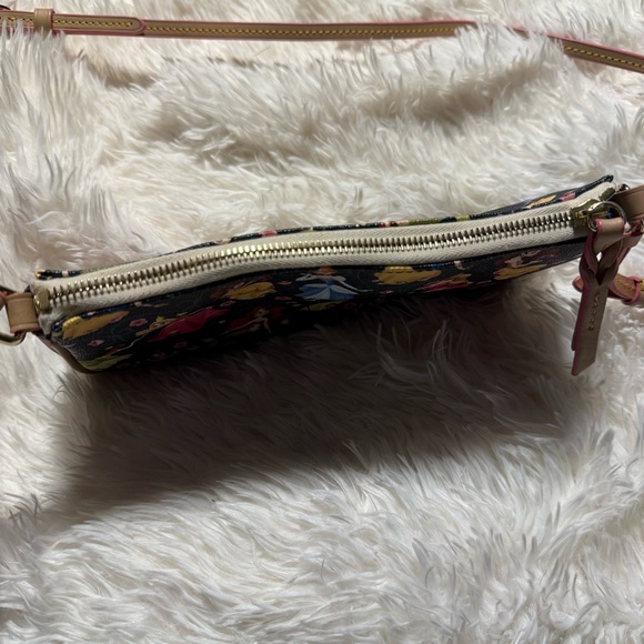 Disney Dooney Princesses Crossbody - Picture 8 of 10